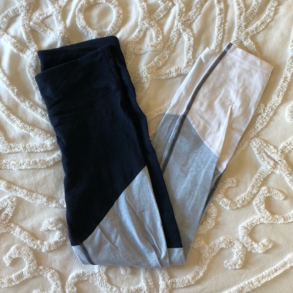 GapFit Colorblock 7/8 Leggings - Picture 1 of 4